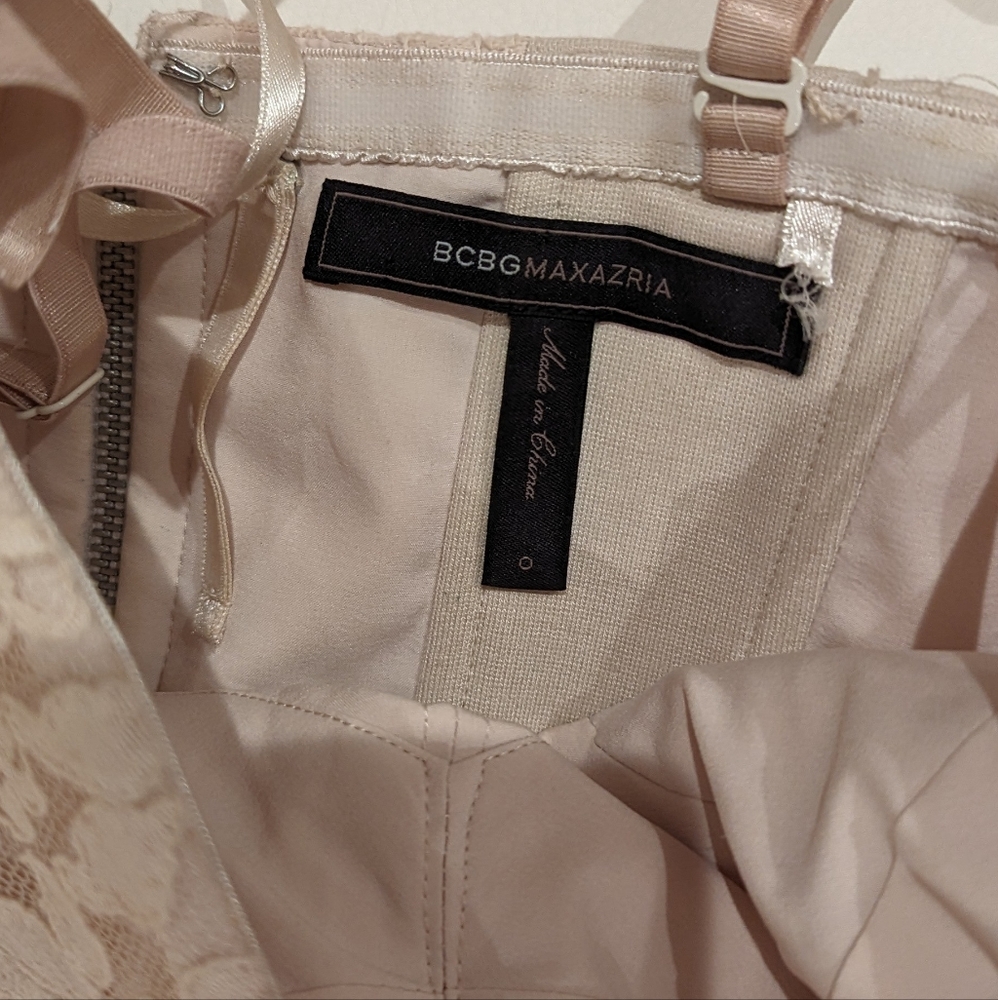 BCBGMaxAzria - Picture 3 of 16